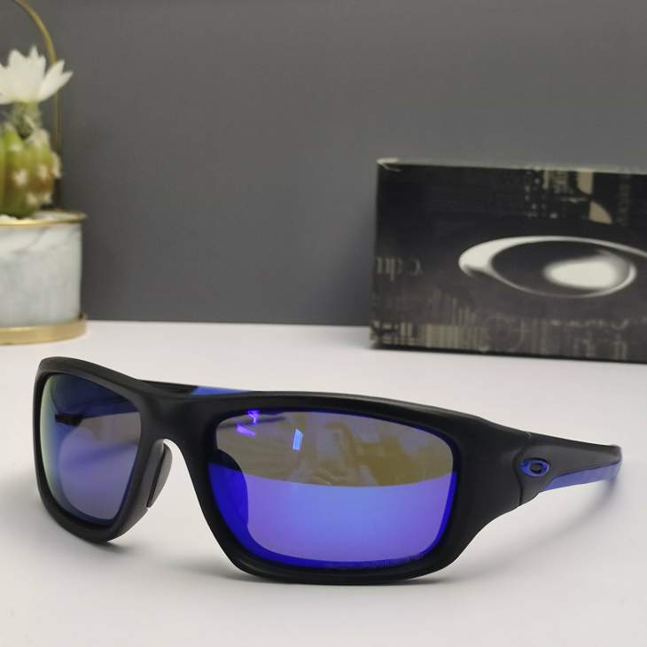 Picture of Oakley Sunglasses _SKUfw66123852fw